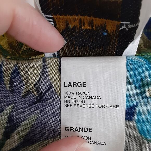 Vintage 80s Hawaiian Floral Two Piece Set High Rise Mini Skirt Button Crop Top L - Picture 13 of 14